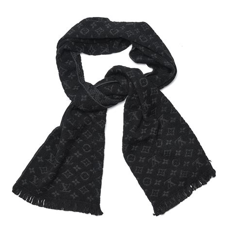 louis vuitton reversible scarf|louis vuitton scarf women's black.